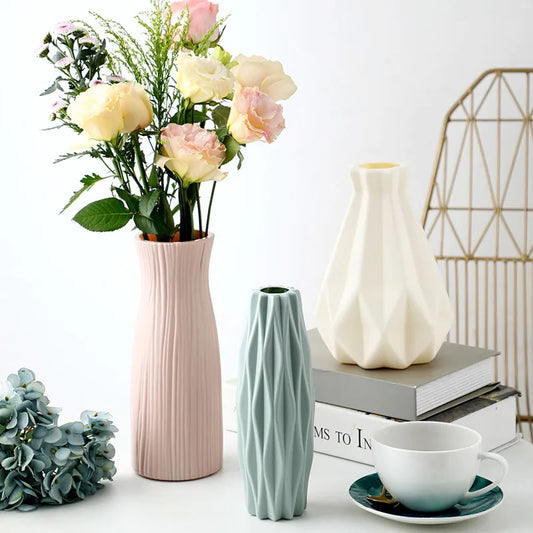 White Imitation Ceramic Plastic Vase for Home Decoration