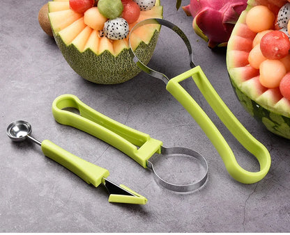 4-in-1 Watermelon Slicer & Fruit Carving Knife - Pulp Separator & Fruit Platter Tool