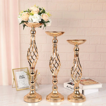 Table Candle Holder Decoration: Golden Iron Art Vase, Twisted Road Candlestick for Wedding Flowers, Wedding Props