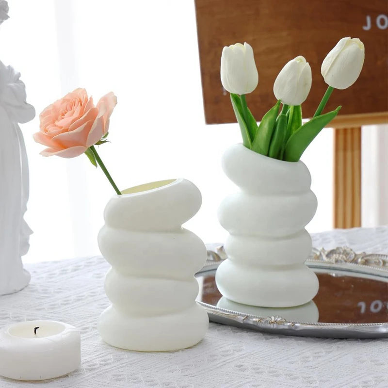 1PC Plastic Spiral White Vase Nordic Creative Flower Arrangement Container For Kitchen Living Bedroom Home Decoration Ornament